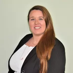 Jenn Hanratty, Smiths Falls, Real Estate Agent